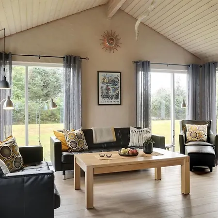 Nyaraló Danijela - 1-2km From The Sea By Interhome *