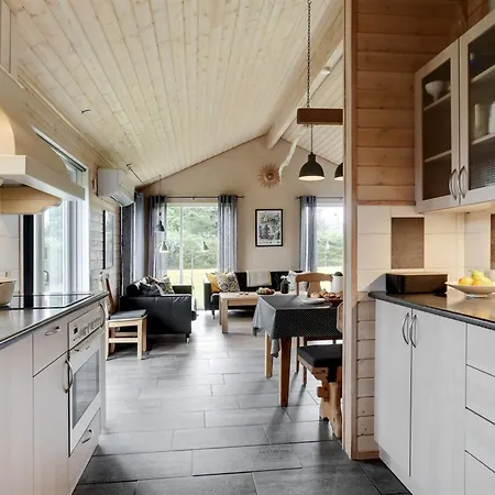 Feriehus Danijela - 1-2km From The Sea By Interhome *